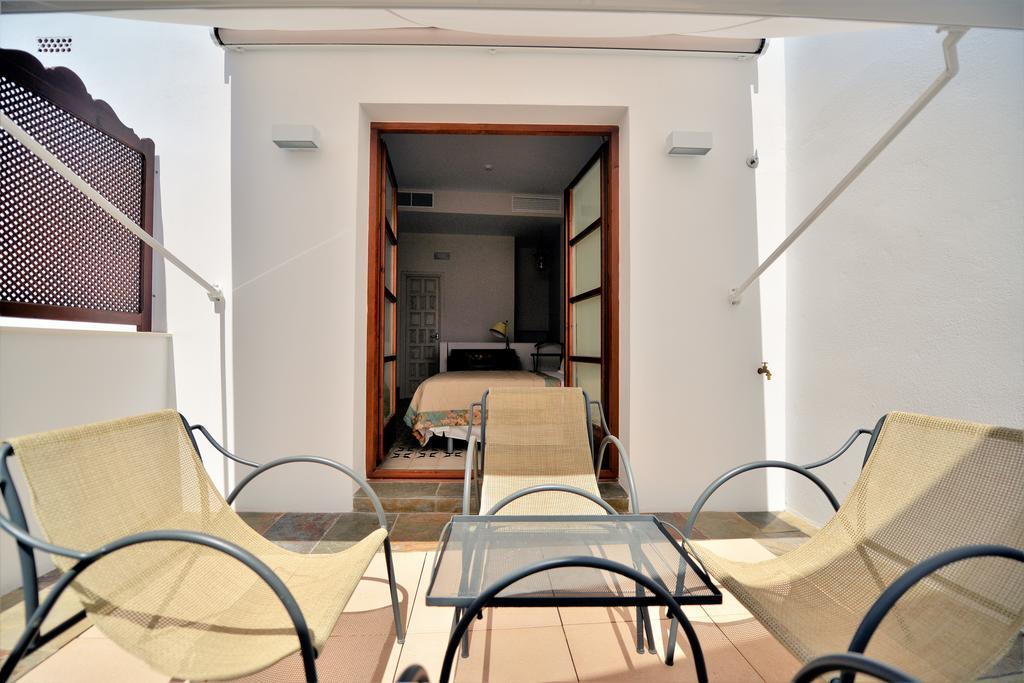 Apartasuites Alberca Deluxe Кордова Номер фото